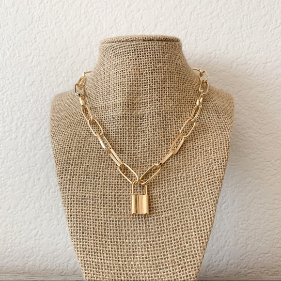 Jewelry - NEW | lock chain necklace